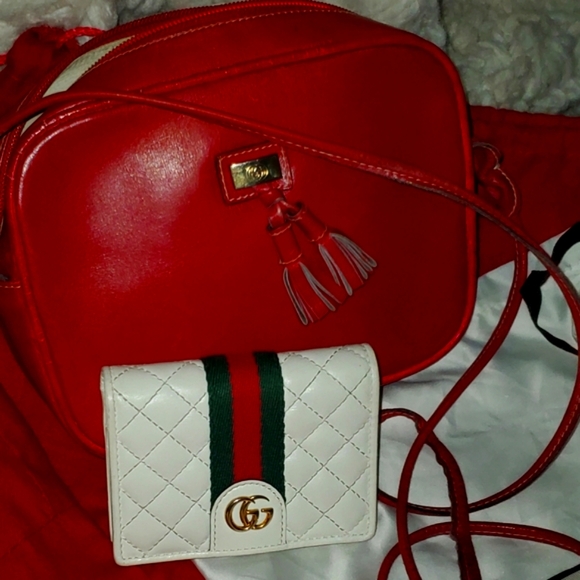 Vintage Gucci Interlocking GG Camera Crossbody - Picture 3 of 12